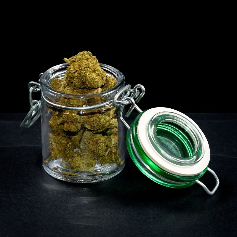 How to Cure Weed in Mason Jars? Medicanco