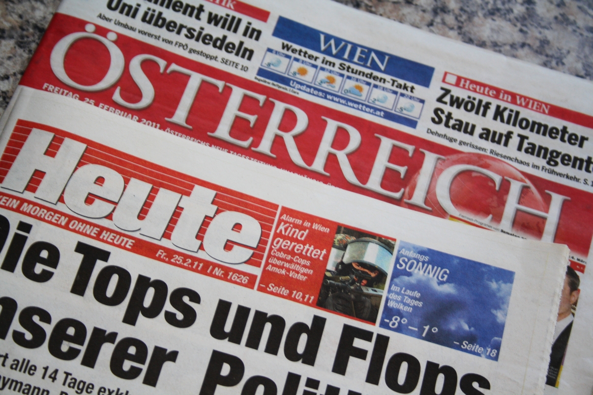 Die Zeitung Als Medium In Der Neueren Sprachgeschichte.