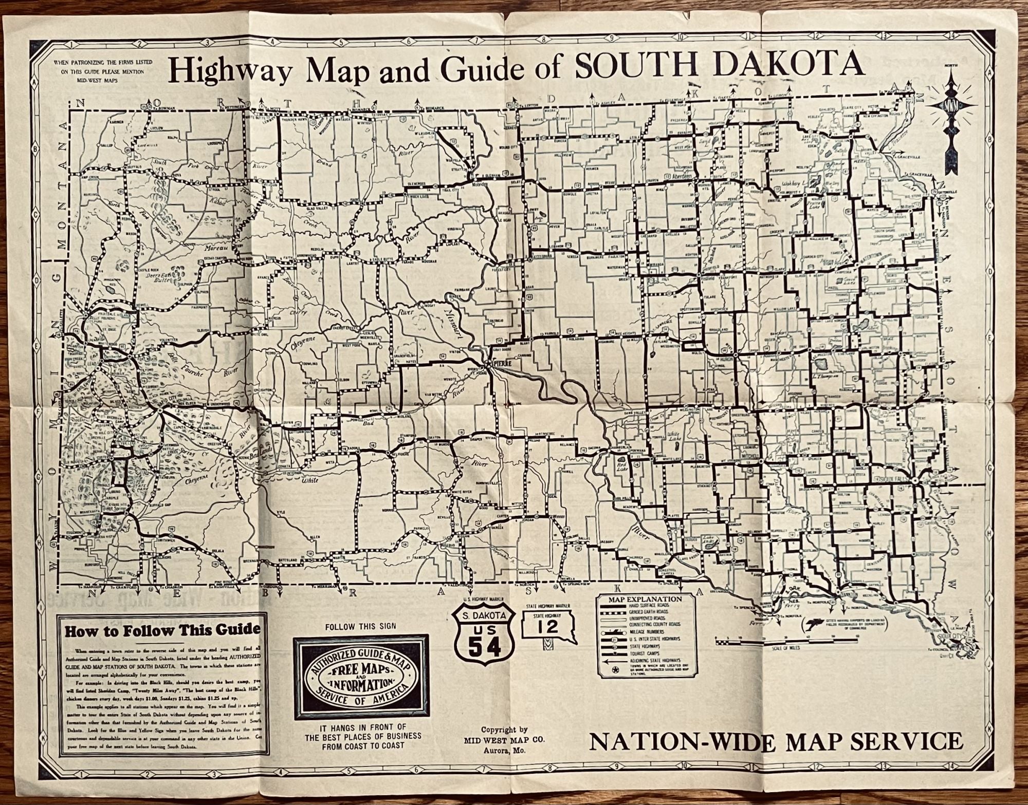 Highway Map and Guide of South Dakota MidWest Map Company