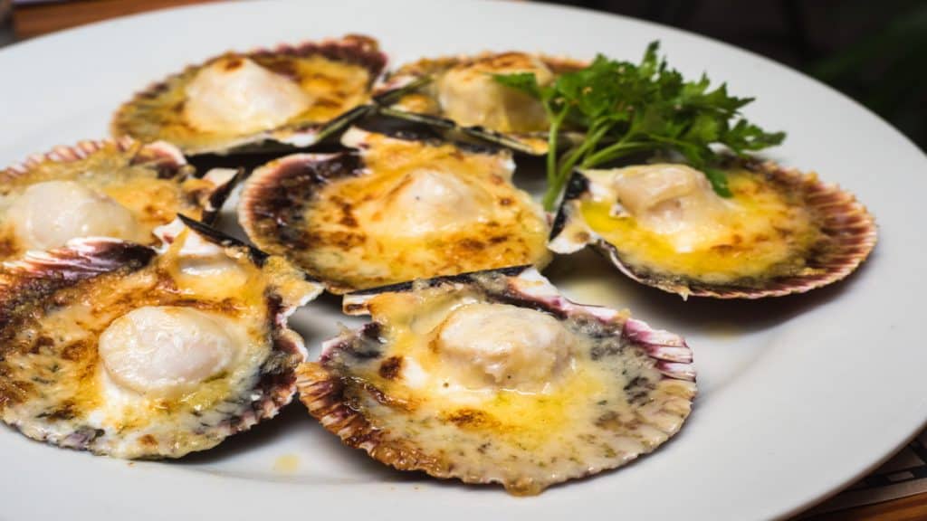 What Do Scallops Taste Like? [Definitive Guide] Medmunch