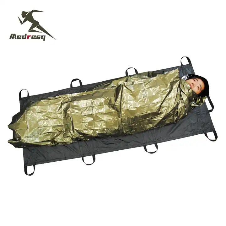 Emergency Blankets vs. Sleeping Bags Making the Right Choice for Survival
