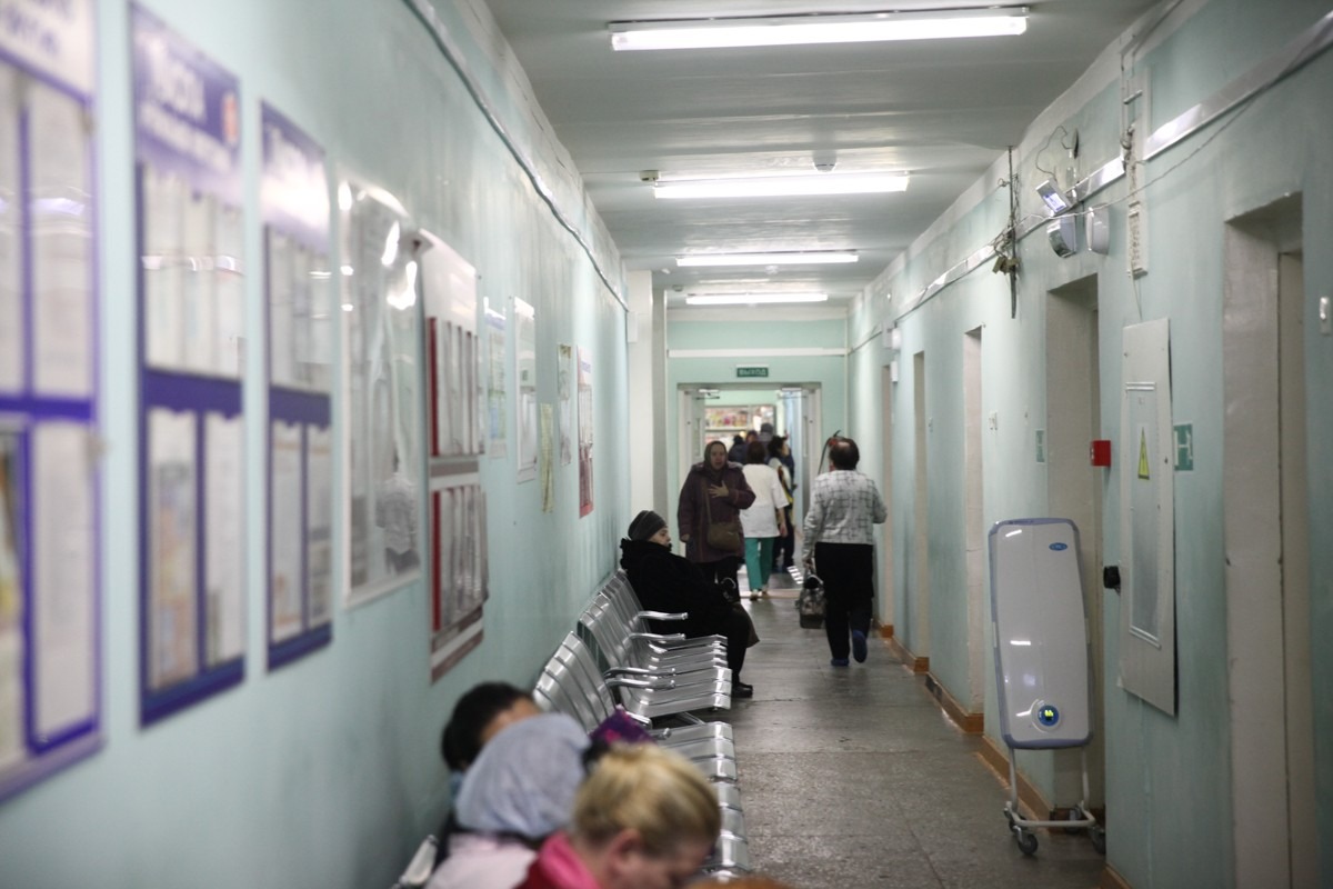 Больницы погрязли в миллиардных долгах из-за системы финансирования и дефицита кадров