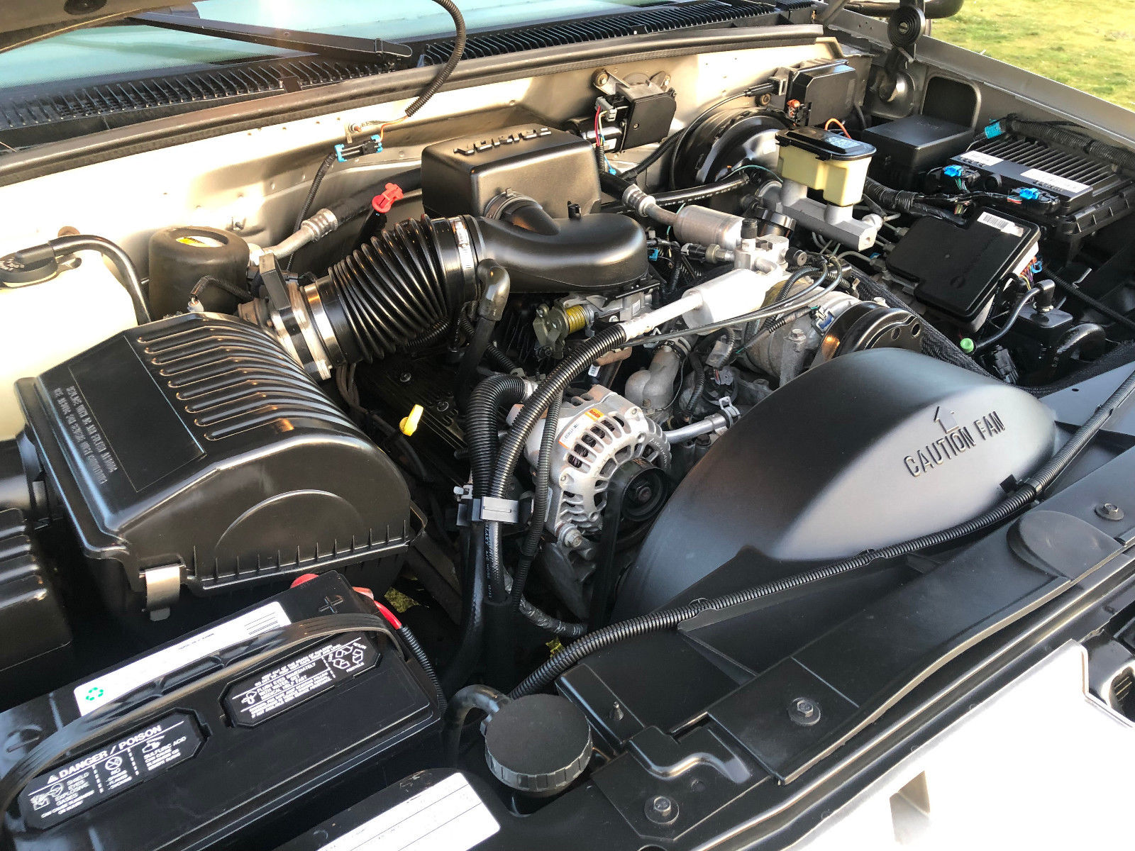 1,600 1998 Gmc z71