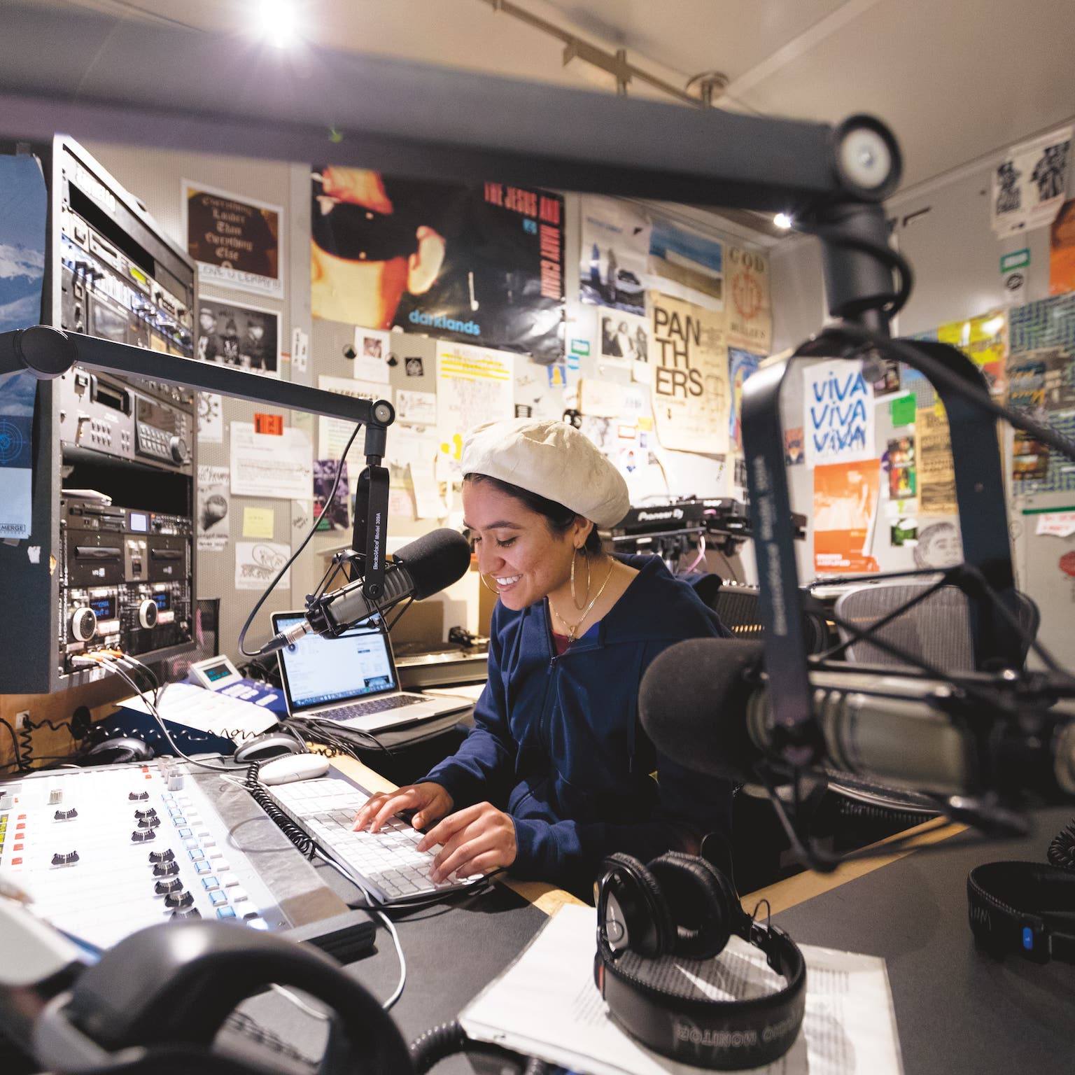 Tune Into Student Radio MEET NYU