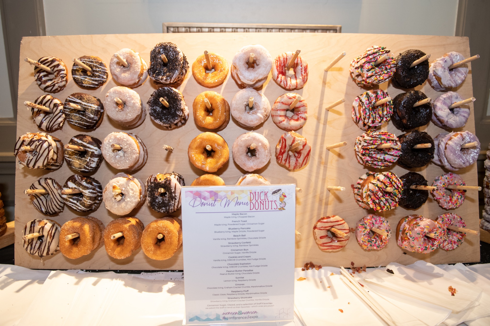 Duck Donuts expected to open in 2023 with new shop design Meet