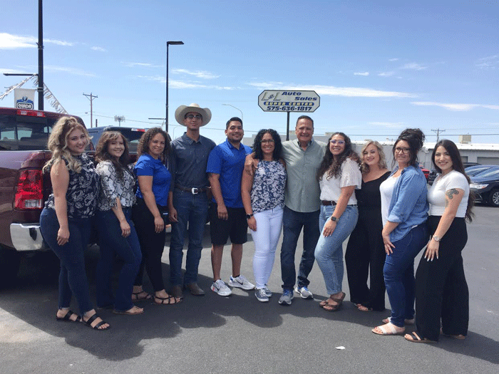 Used Car Dealership L & L Auto Sales in Las Cruces, NM