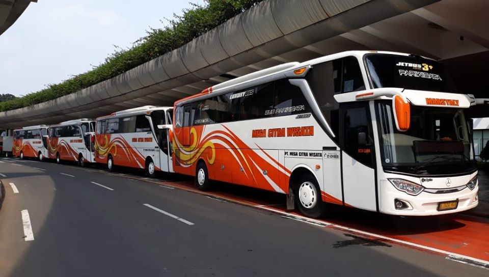 Sewa Bus Pariwisata Jakarta Mega Citra Wisata Bekasi