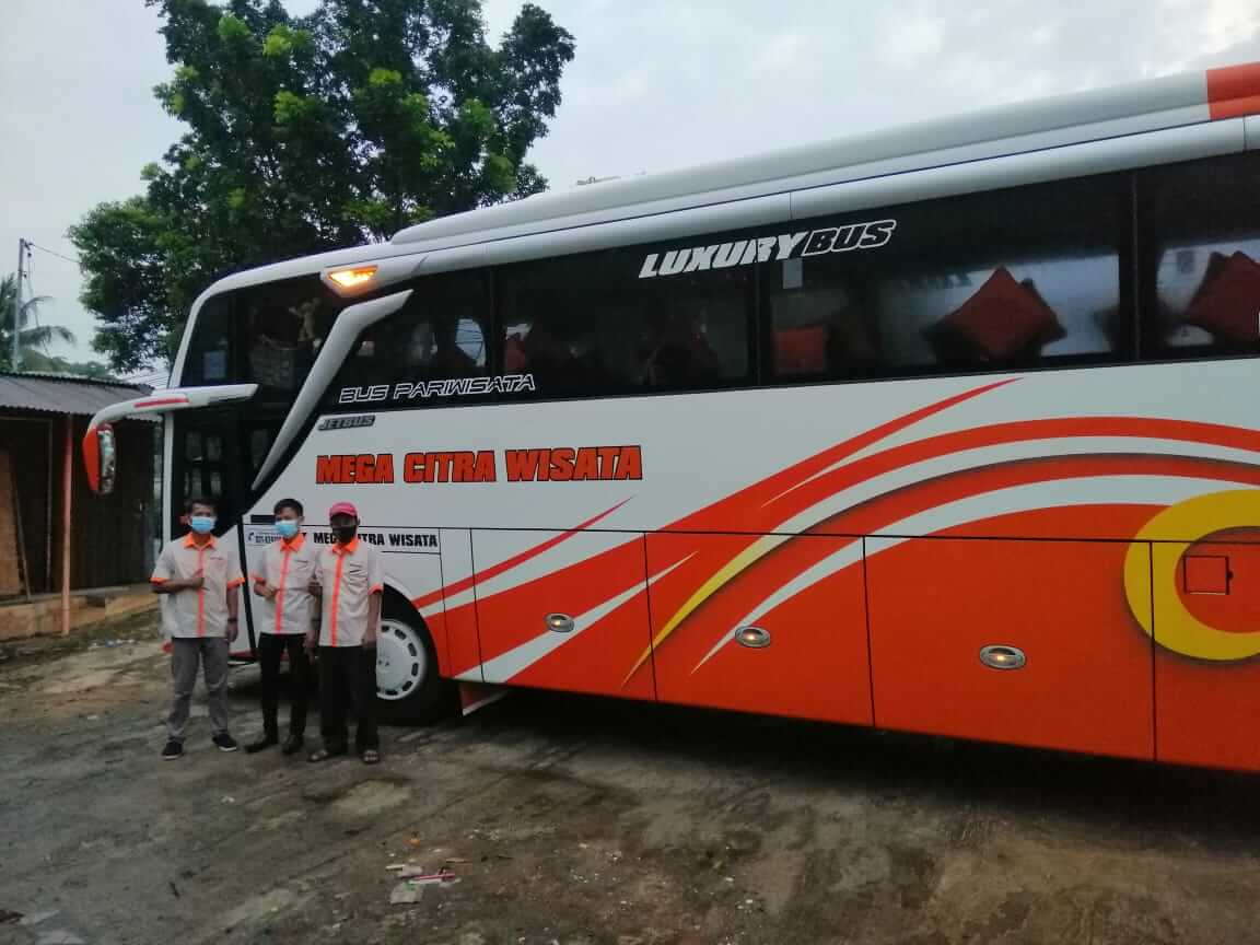 Sewa Bus Mega Citra Wisata Dan Nikmati Kenyamanannya!