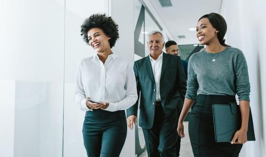 Senior Associate Job Description Salary, Duties & More