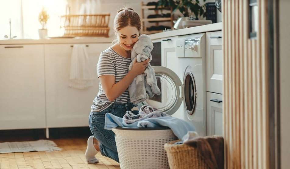 Homemaker Job Description Salary, Duties, Career & More