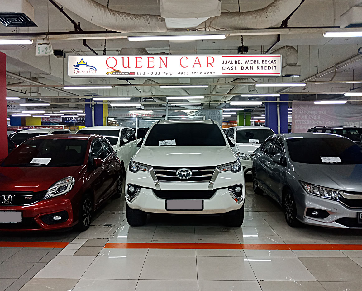 Queen Car Mall MGK