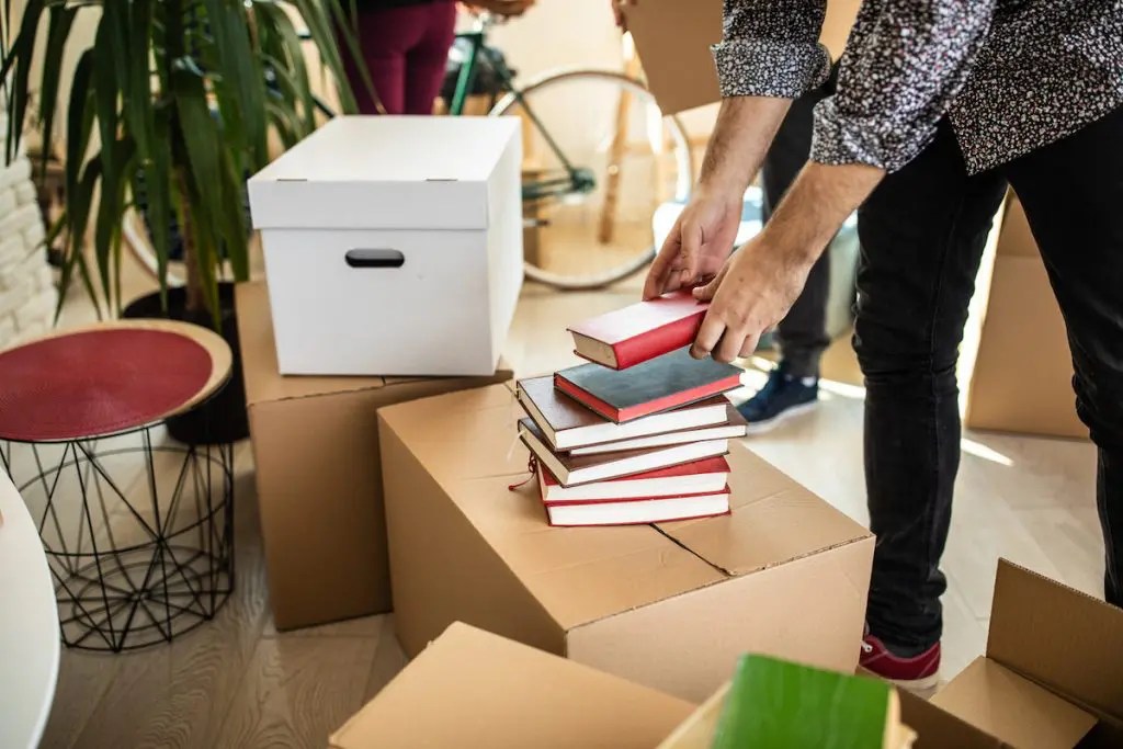 5 Tips for Downsizing Megan's Moving