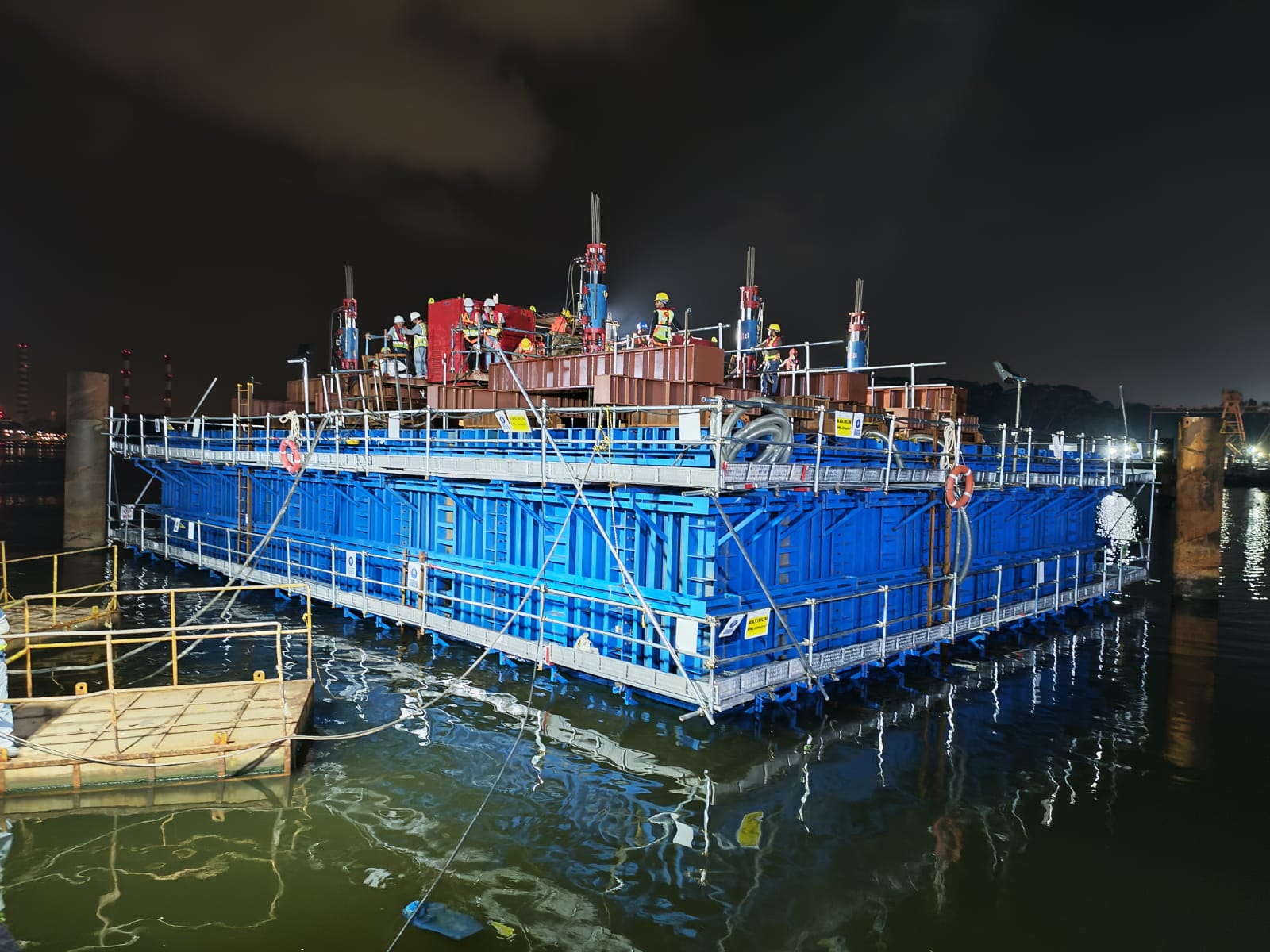 Rapid Transport System Link SingaporeMalaysia Megarig Heavy Lift