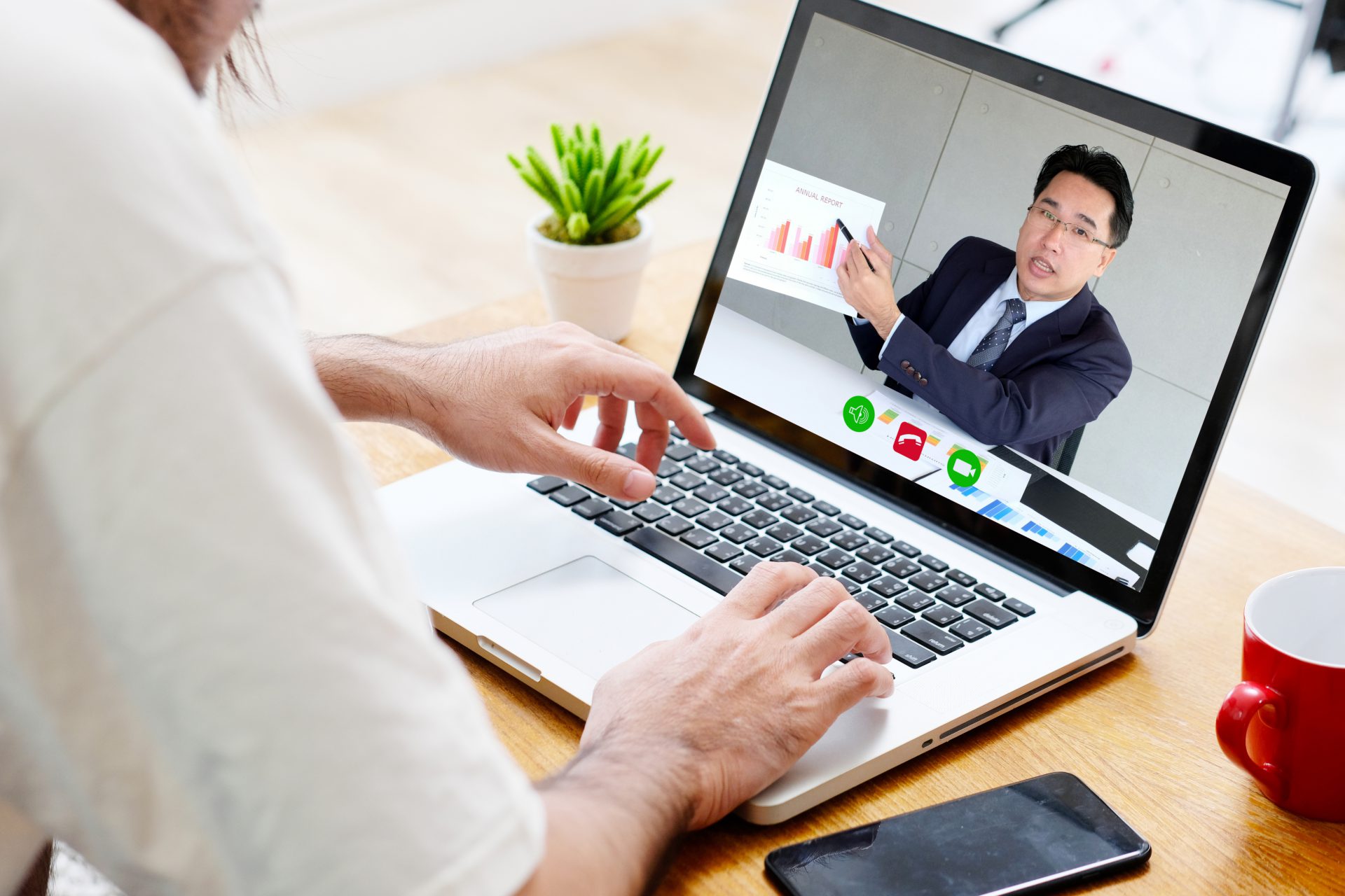 AdobeStock_336292393 有限会社 名宝保険事務所