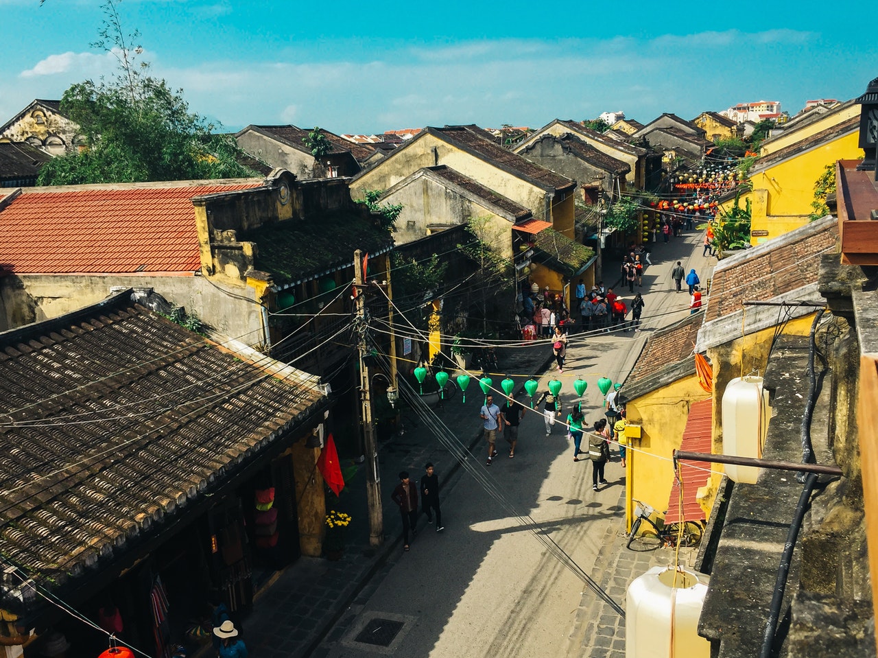 How Do You Identify Voltage Fluctuations? Meiji Electric PH