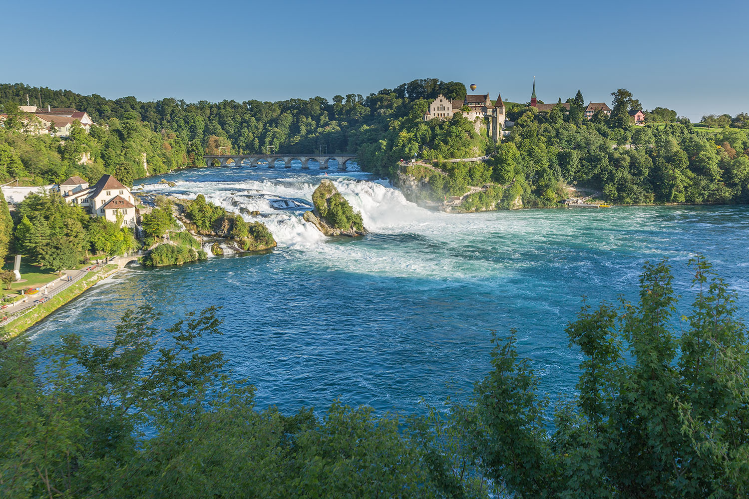 Rheinfall Schaffhausen MeinBodensee