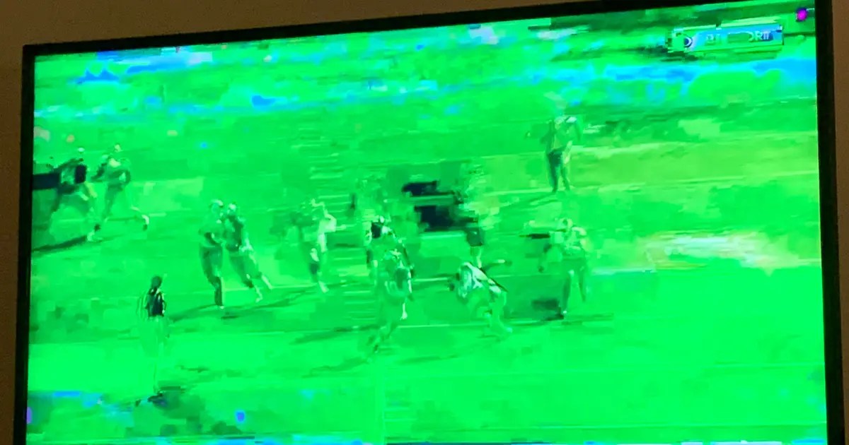 How to Troubleshoot TV Picture Flickering