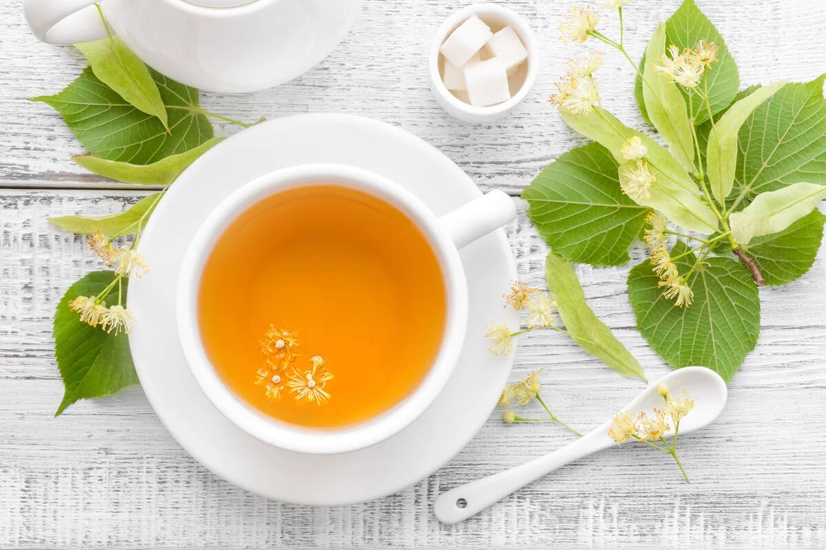 Té de tila usos, beneficios y contraindicaciones Mejor con Salud