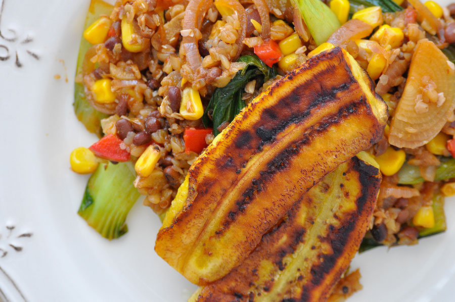 Granos salteados con plátano maduro MeKitchen