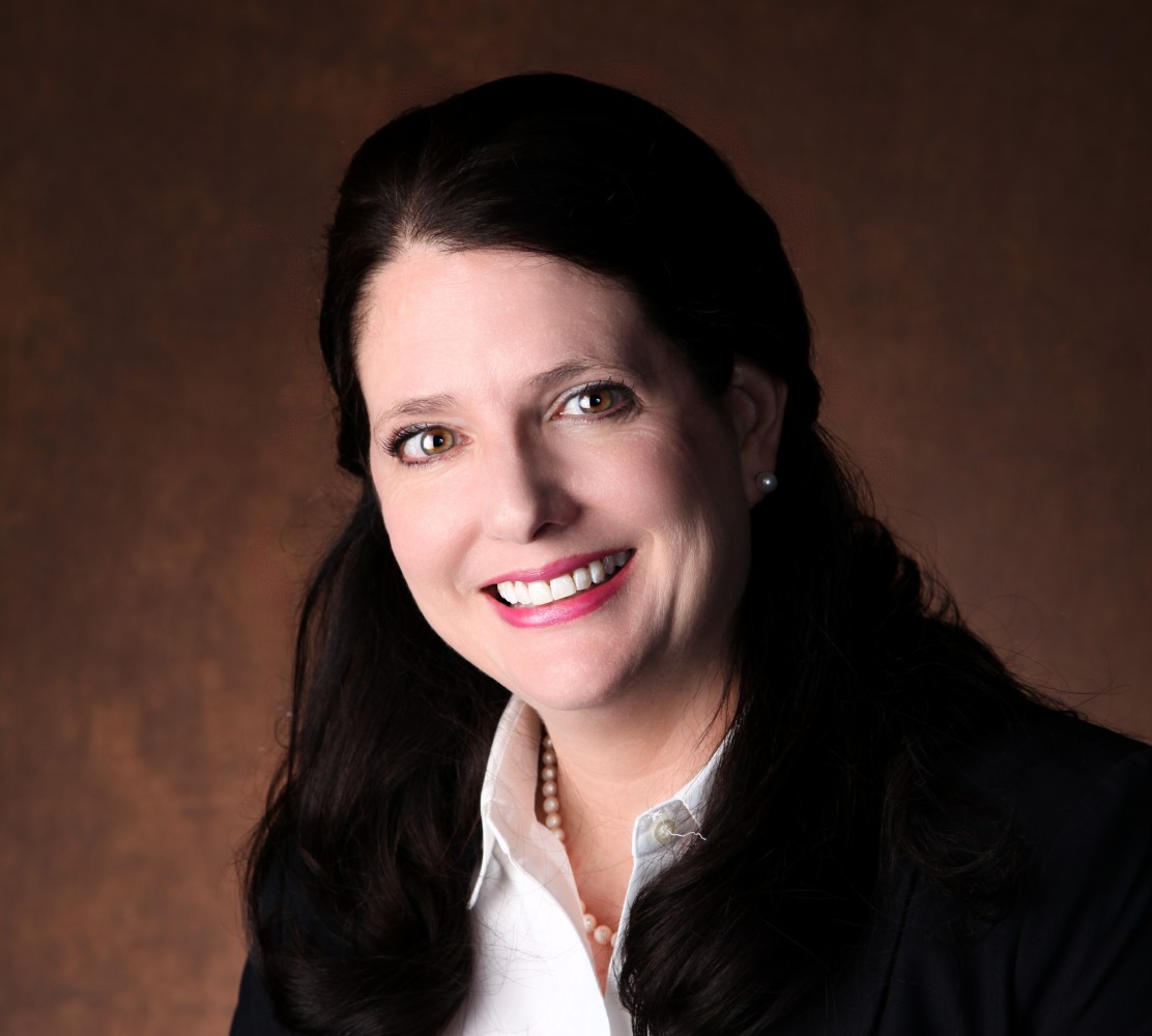 Relocation Who Keeps the Kids When a Parent Moves Out of State? Melanie Cook Law