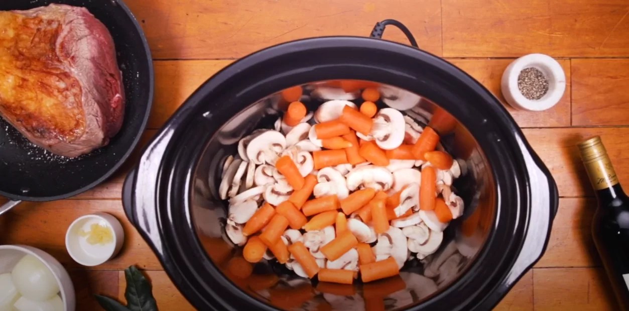 Beef Bolar In Slow Cooker