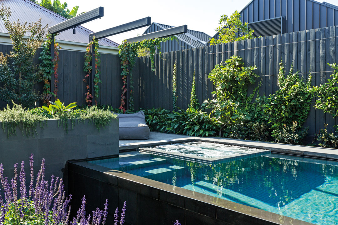 Inside Out Melbourne Pool and Outdoor Design