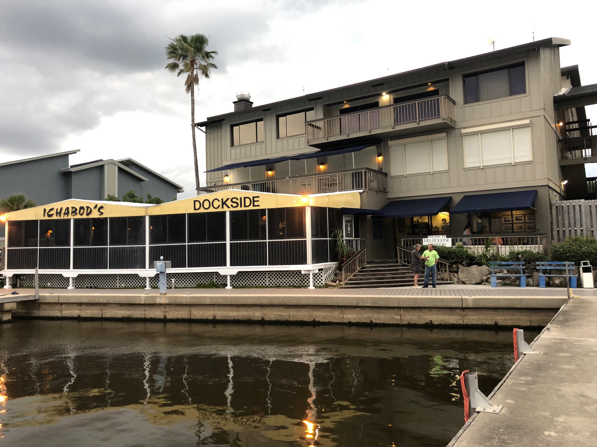 ENTERTAINMENT Melbourne Harbor Marina in Indian River Intracoastal