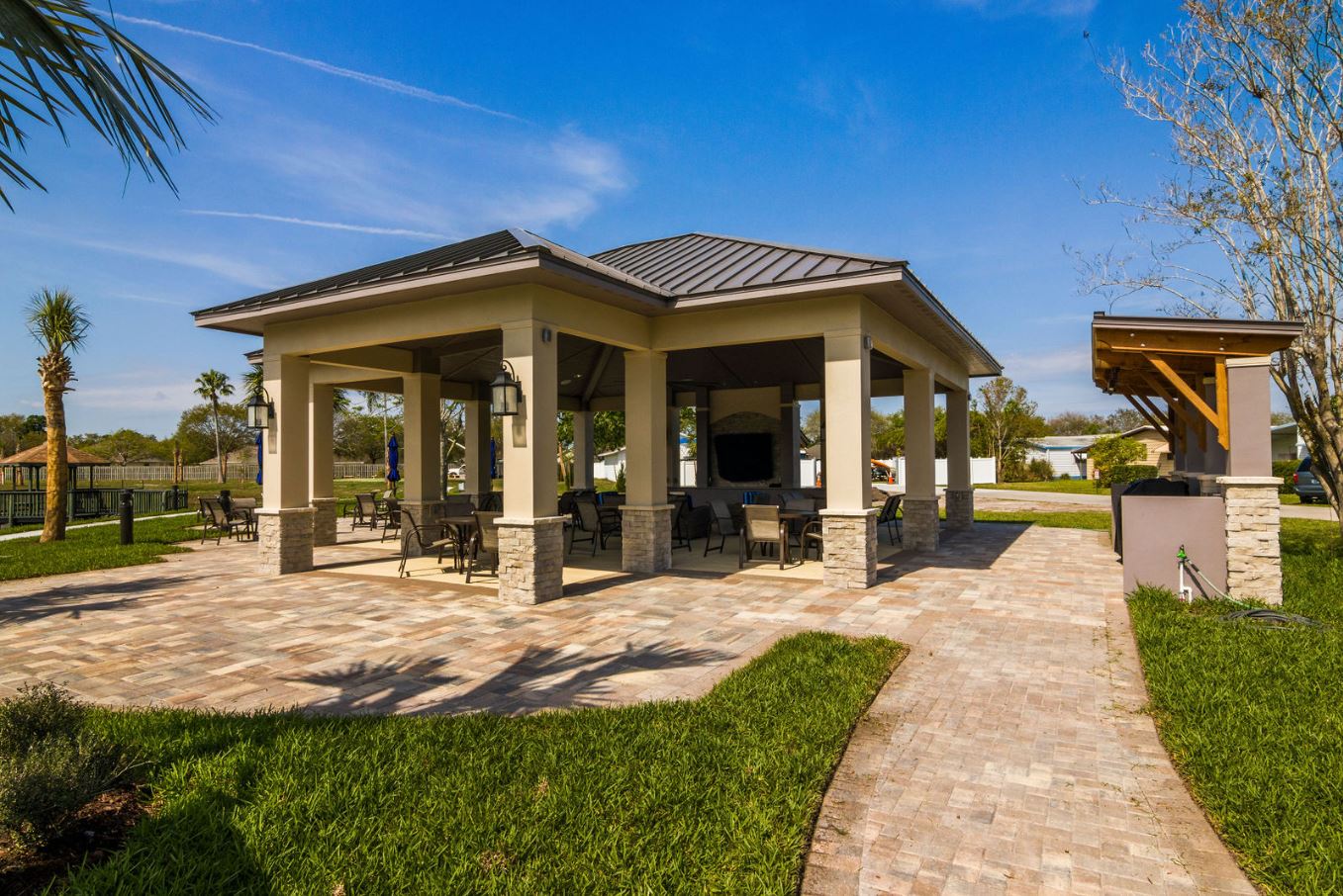 Palm Lakes Estates melD Studio