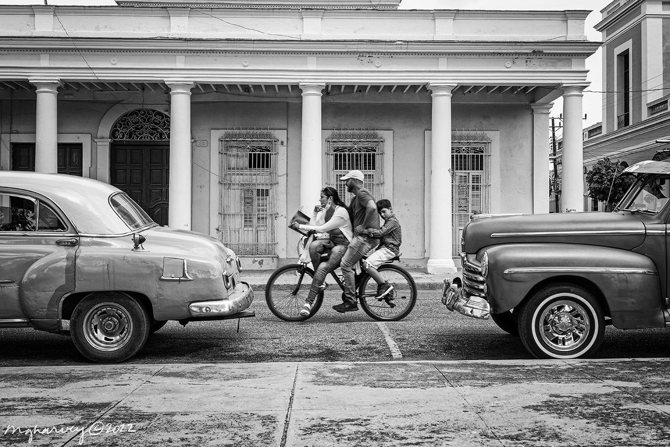 transportation options One Day One Image