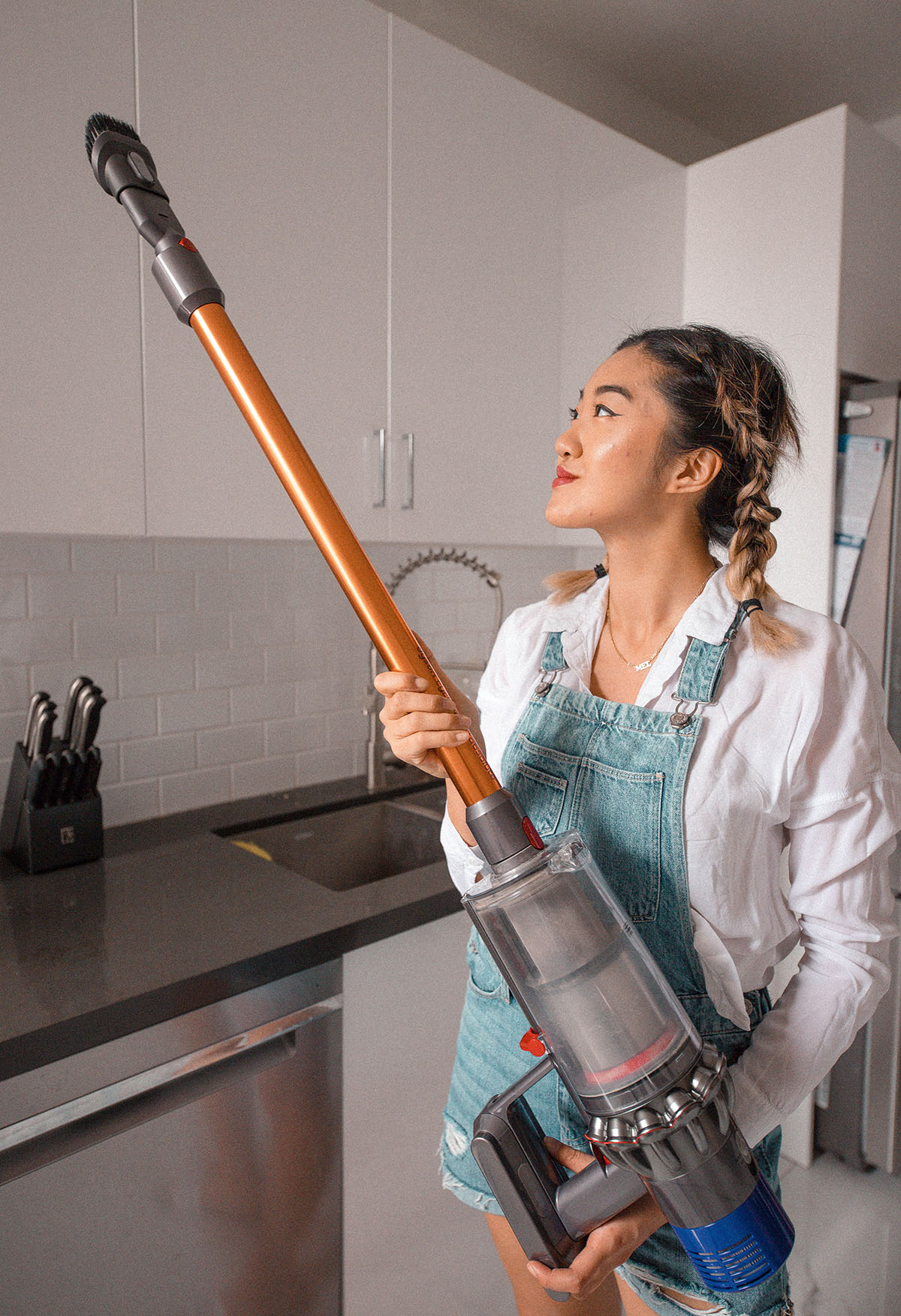 The Joy Of Cleaning: Dyson V10 Review