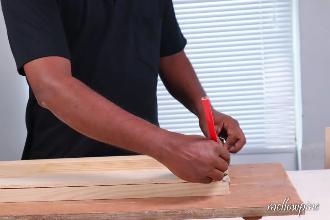 How to Make a Rabbet Cut with a Circular Saw [StepbyStep] MellowPine