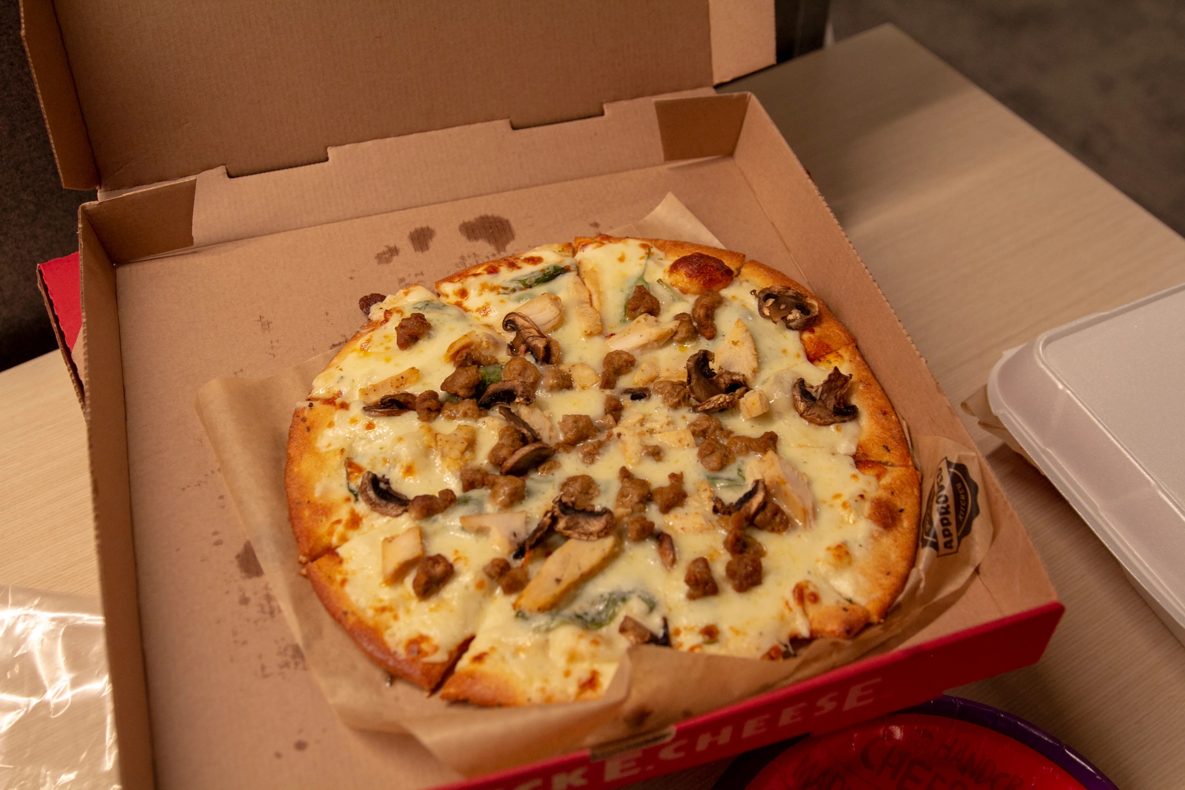 Chuck E. Cheese Pizza Review The Delivery Taste Test