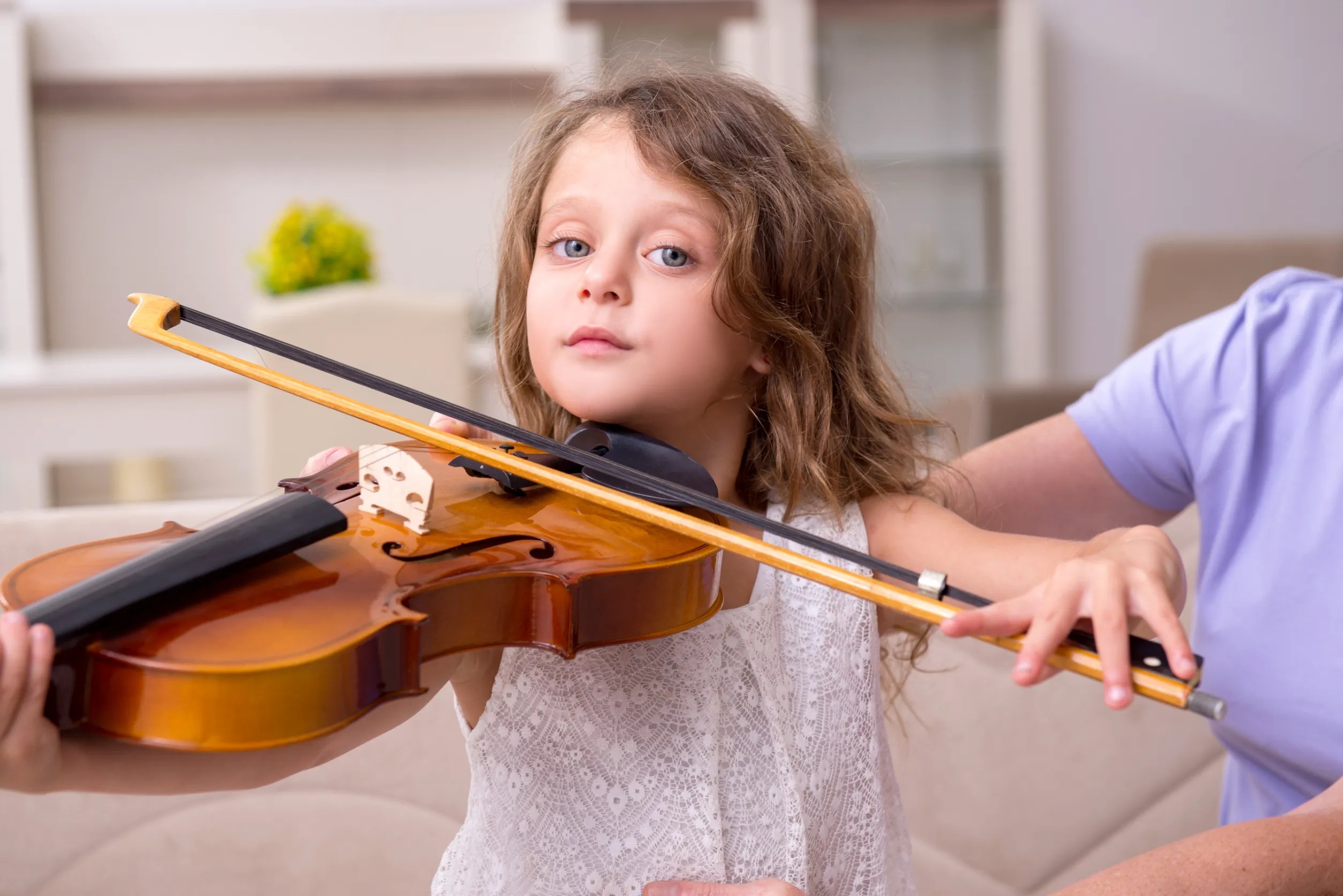 Violin Classes in Dubai & Abu Dhabi Violin Lessons Violin Classes