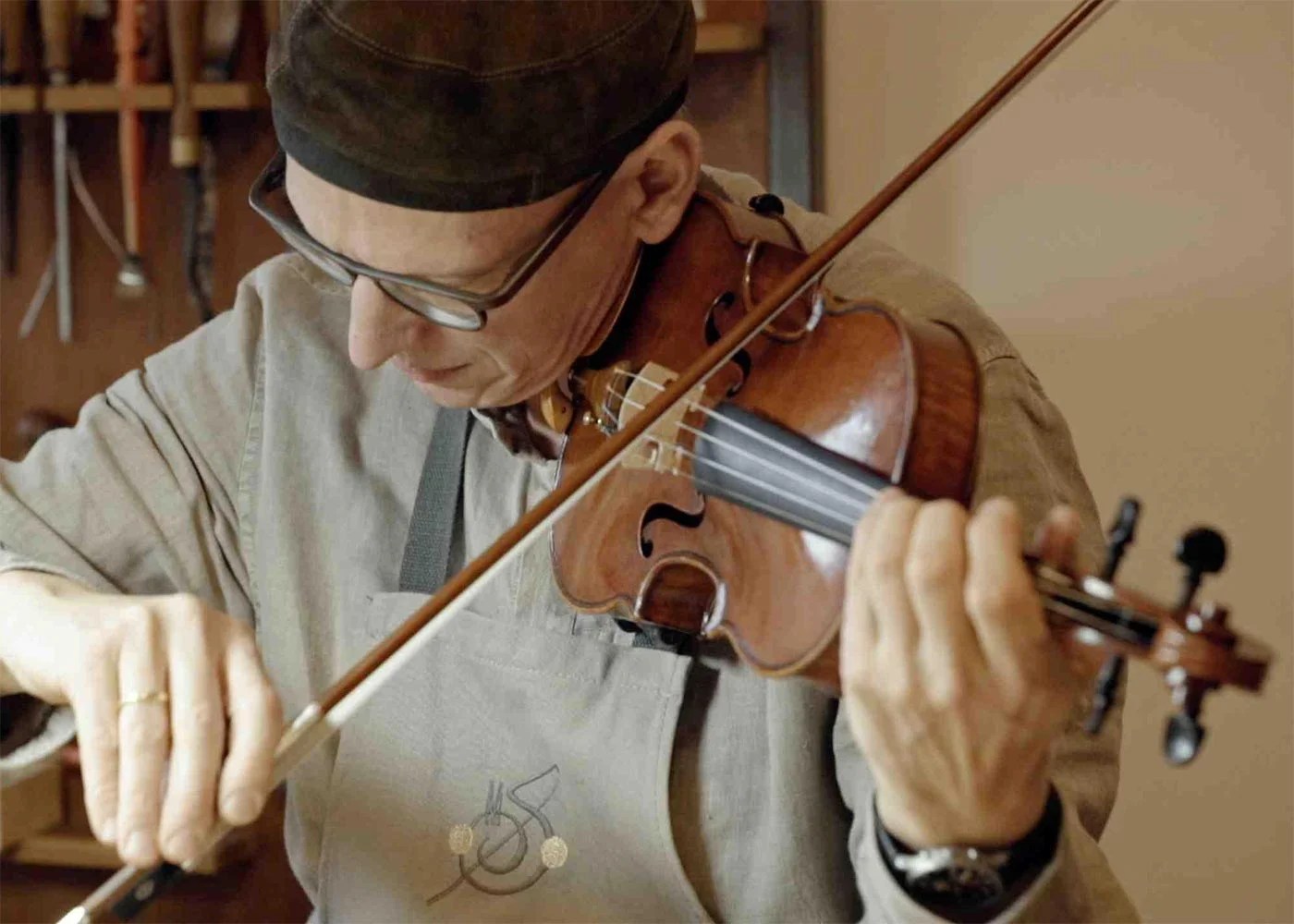 9 Best Violins for Professionals Review & Buying Guide