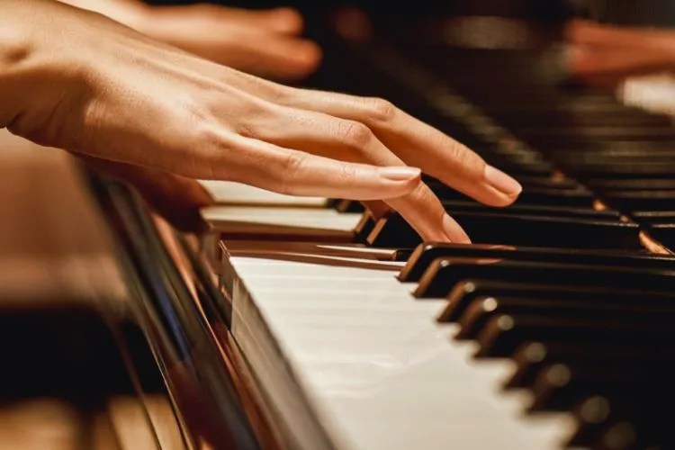 How to Improve Finger Agility for Piano Playing?