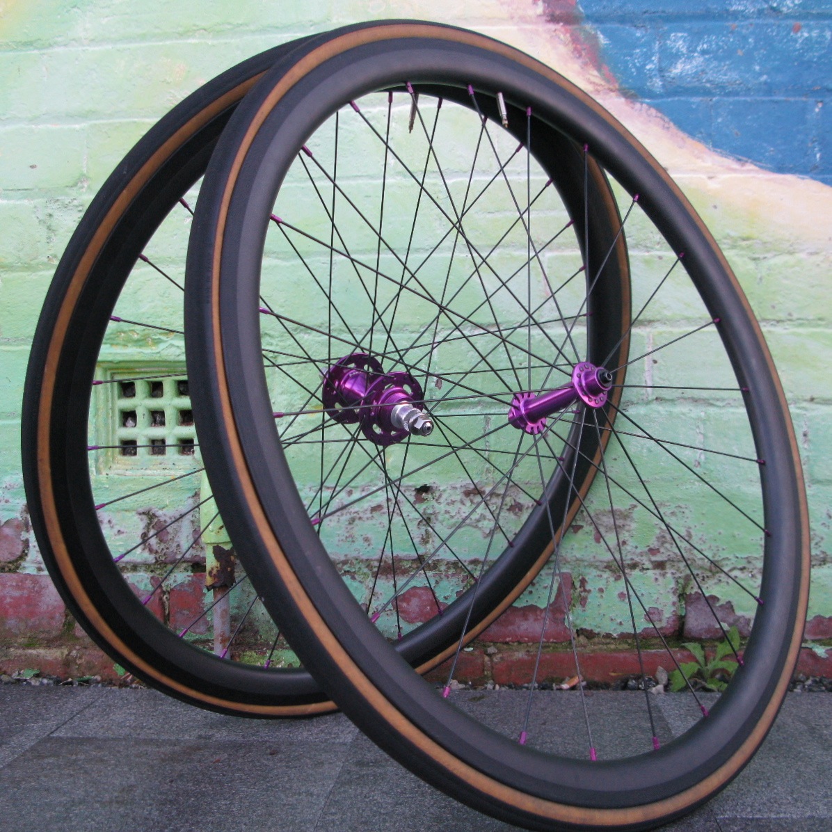 Patrick's Halo/Circus Monkey single speed carbon wheelset Melody Wheels