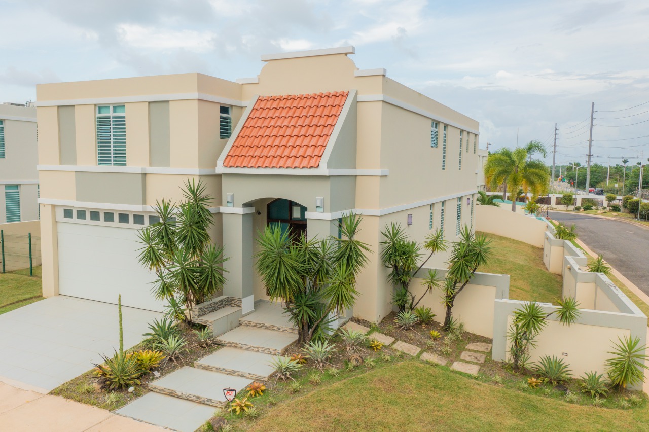 Melvin M. Navedo Real Estates Puerto Rico