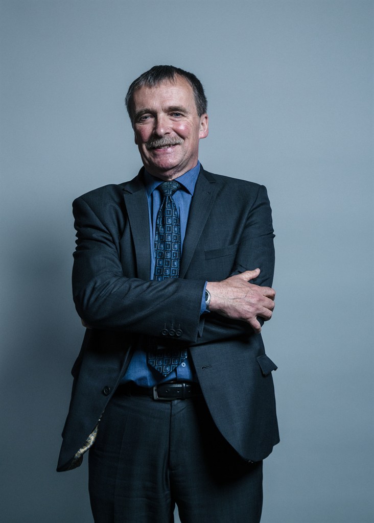 Official portrait for Dr Alan Whitehead MPs and Lords UK Parliament
