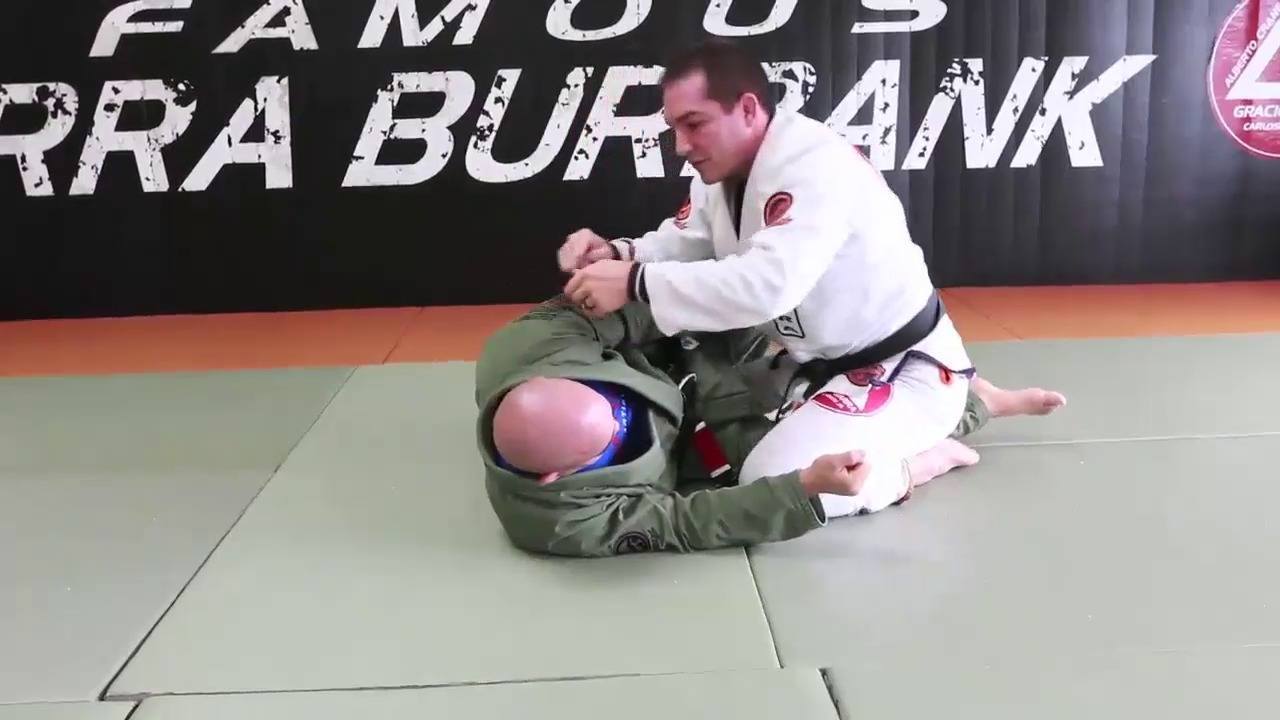 Alberto Crane's Front Headlock Chokes