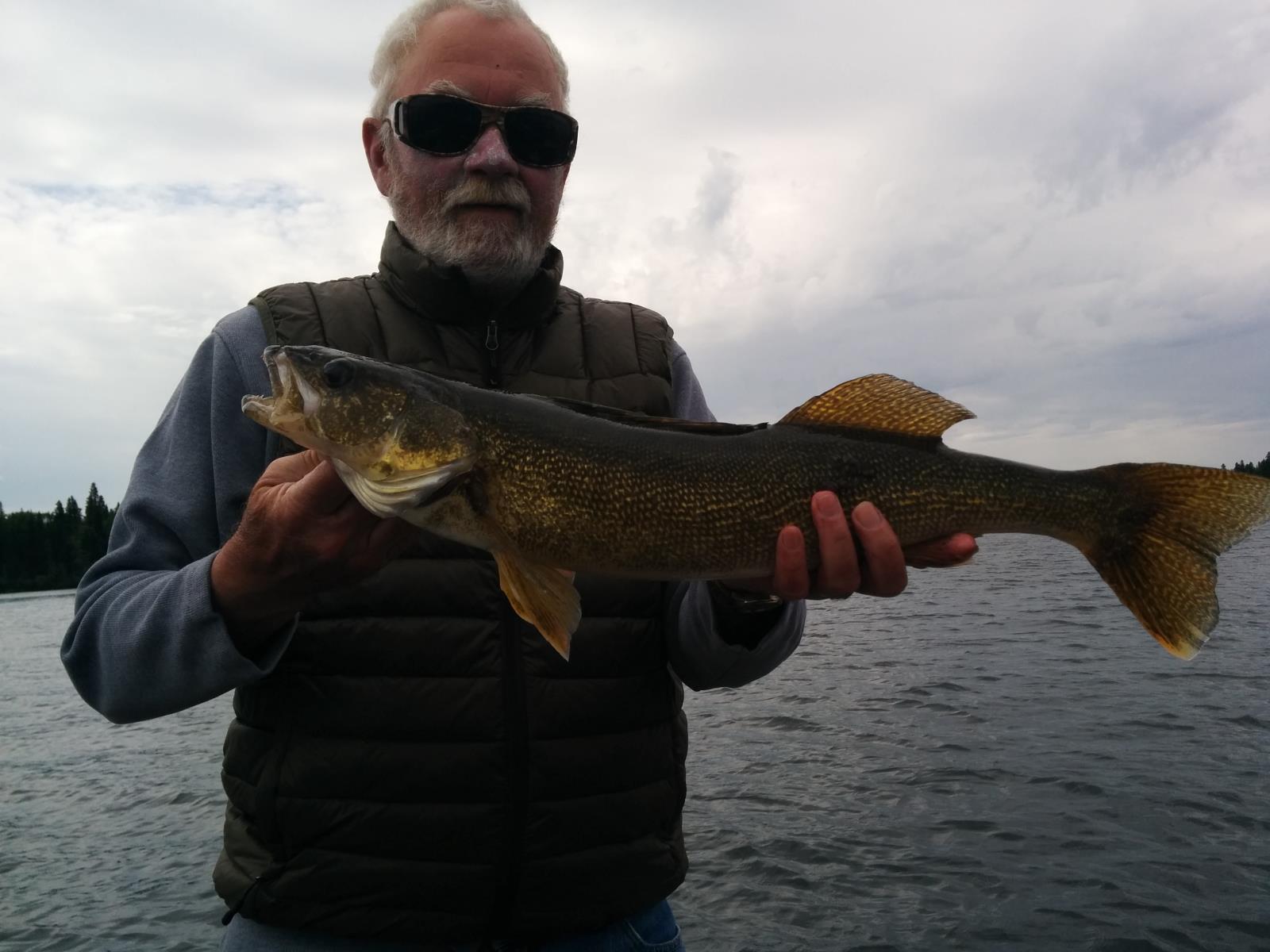 CATCH and RELEASE PHOTO PAGE fishing jigs catch fish!