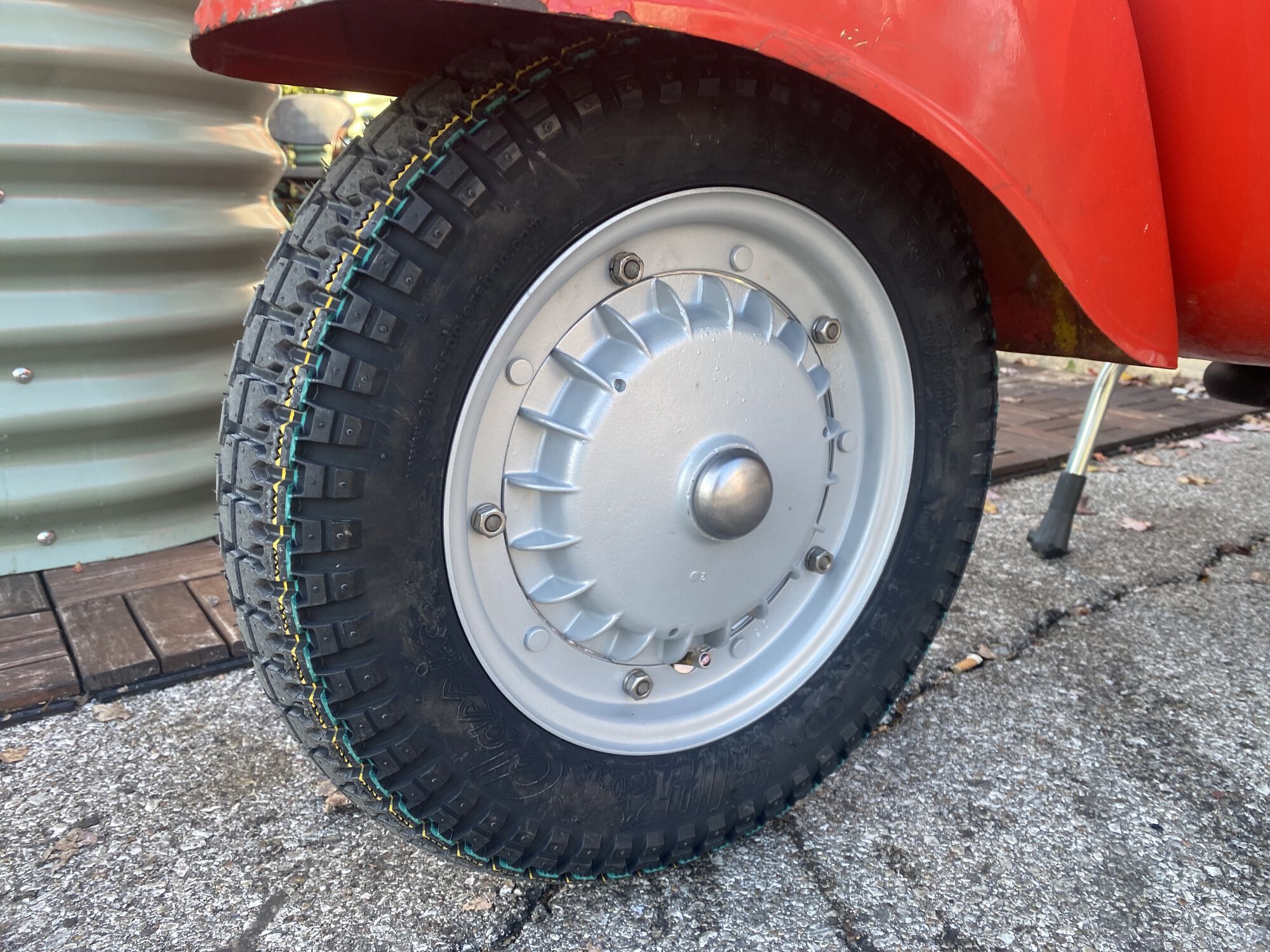 Modern Vespa Powder coat brake drums