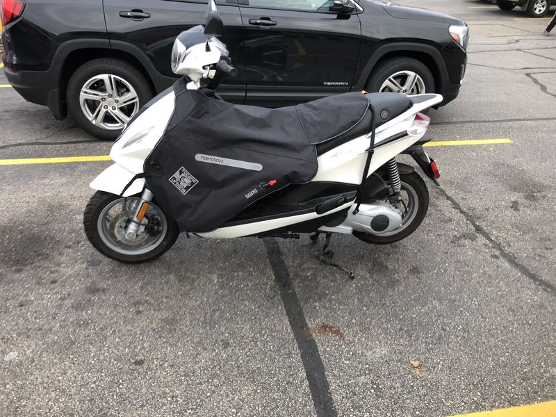 Modern Vespa NATIONWIDE Scooter Tag USA