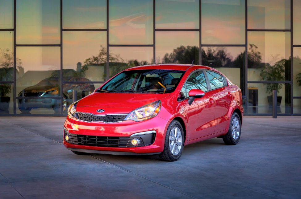 Top 10 KIA Rio, el elegido… Memo Lira