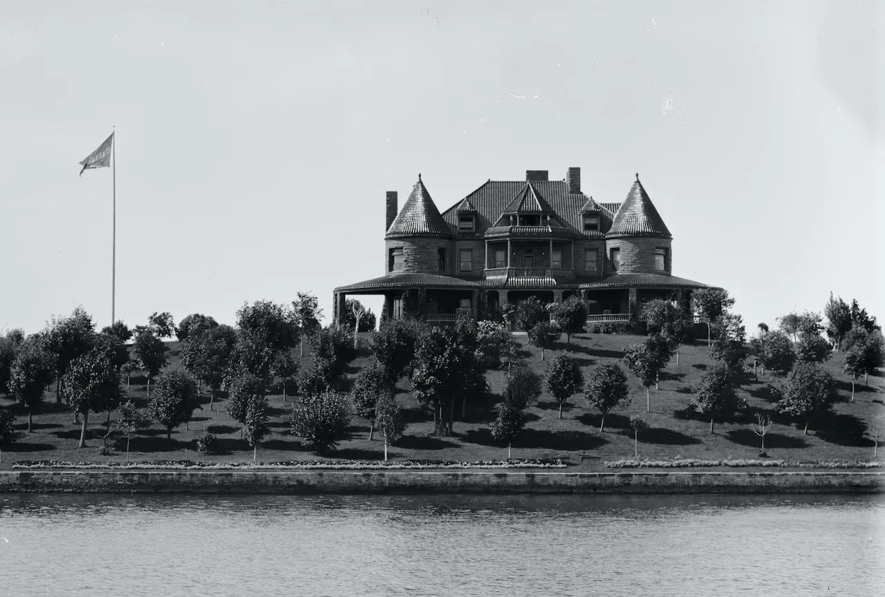 Emery Castle On Calumet Island 1,000 Islands (1894 1956)