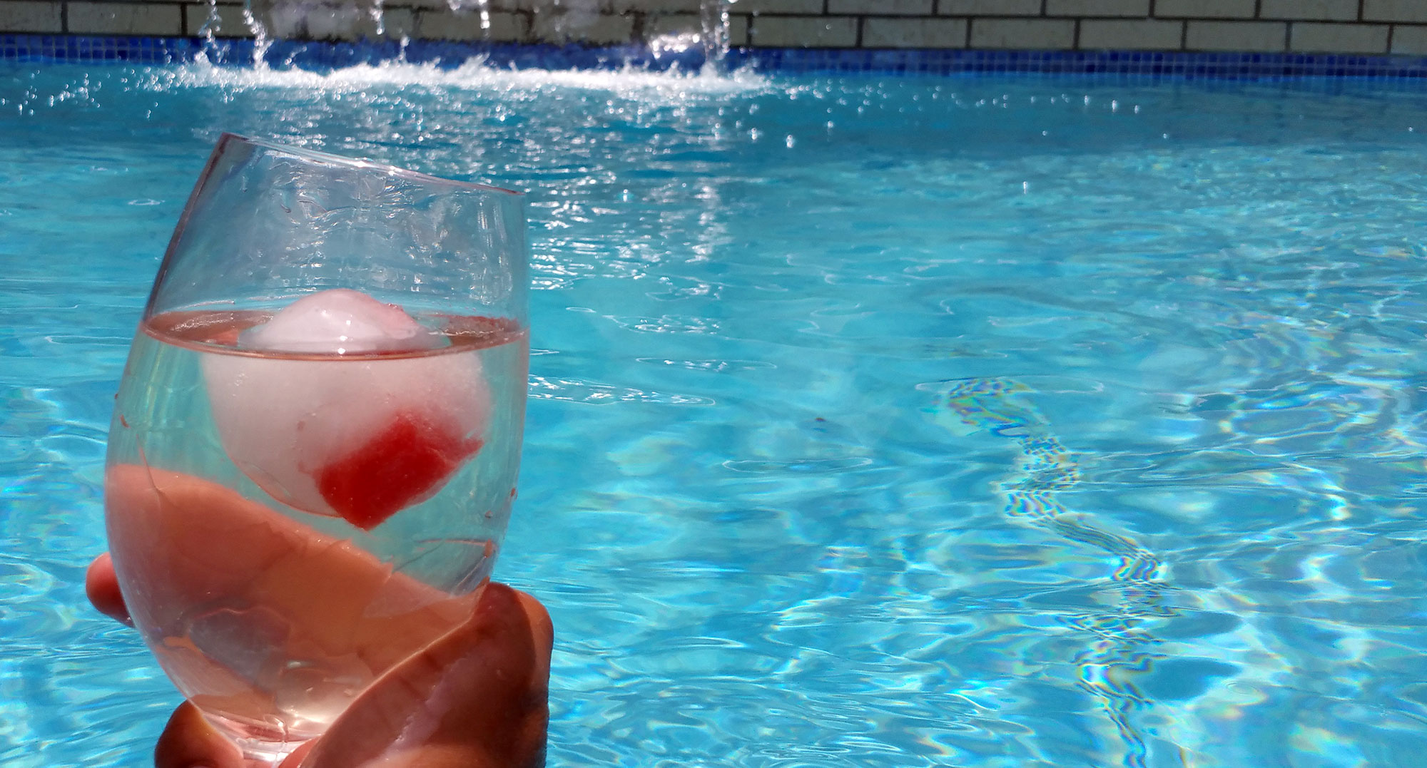 Summer Pool Cocktails Memos and Mirth