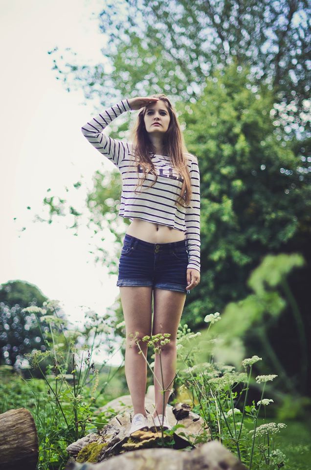 La nouvelle Belle Menaa Photography