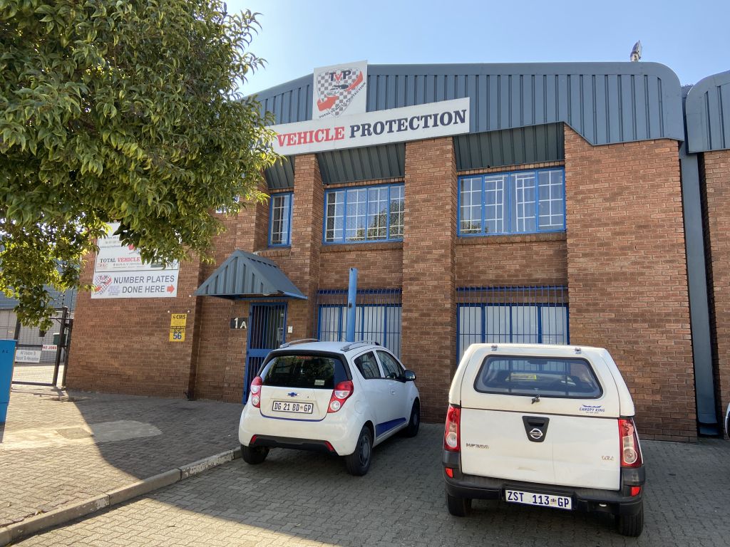 Industrial Property To Let 56 Kelly Unit 1A