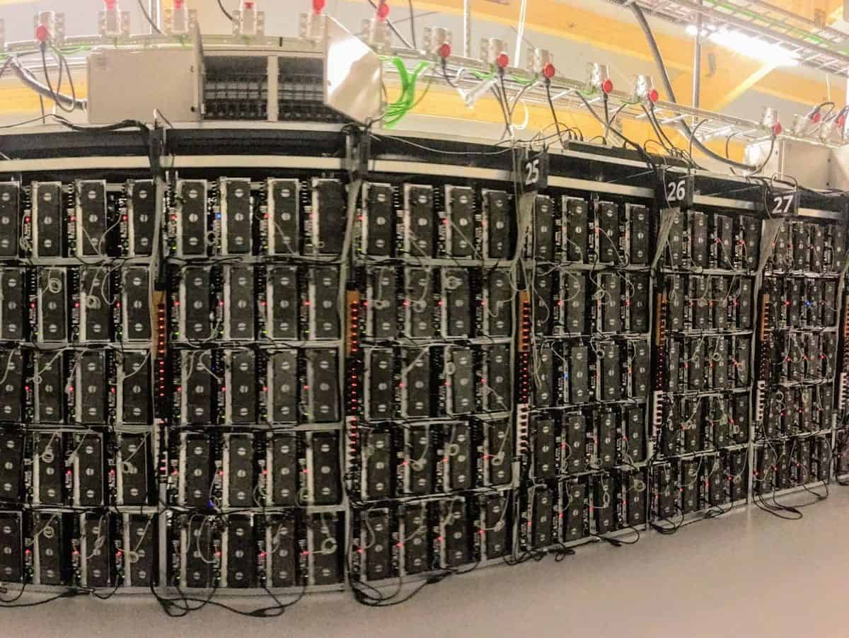 Selbst zur miete werden bitcoin miner angeboten. Fast wie in alten Goldschürfer-Zeiten - Bitcoin Mining in ...
