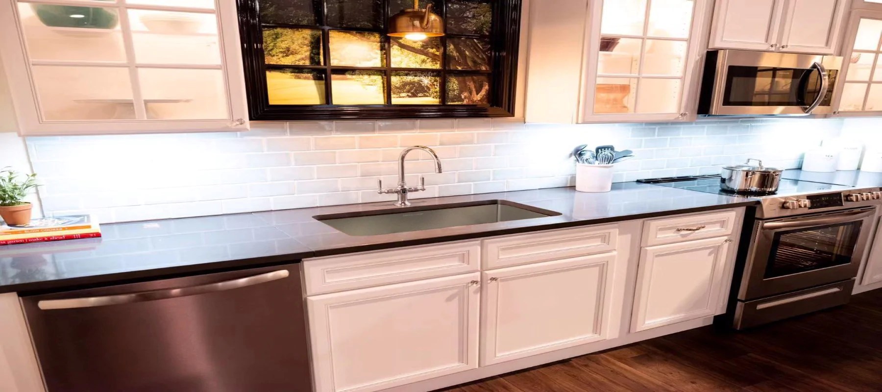 UNDERMOUNT VS. OVERMOUNT A COMPREHENSIVE COMPARISON OF KITCHEN SINKS
