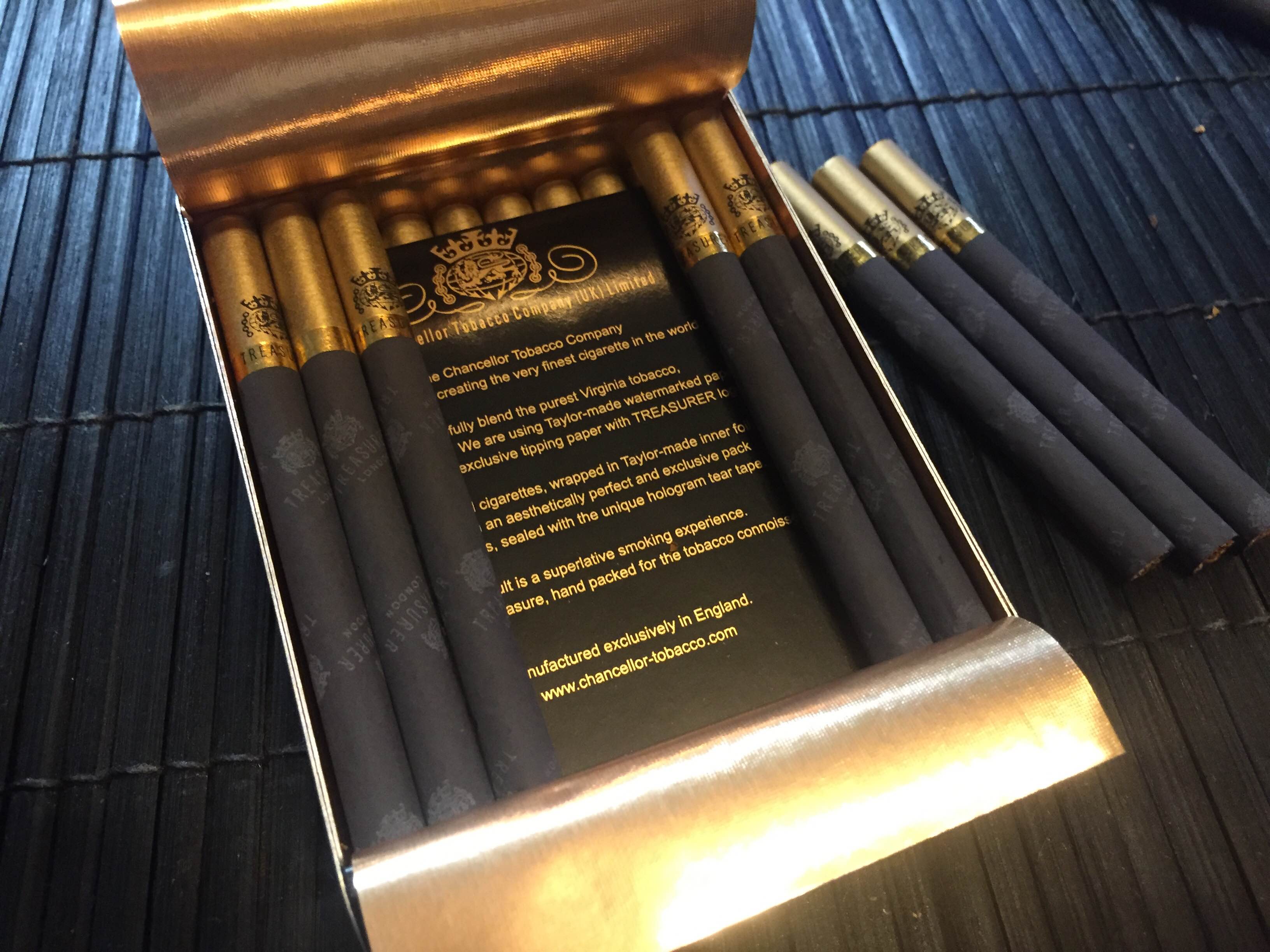 世界一高いタバコ 「TREASURER BLACK（トレジャラー・ブラック）」のお味は？ DAYSE